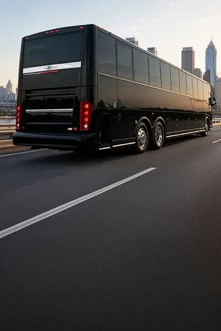 vehicles-van-hool-cx45-rear-view-key