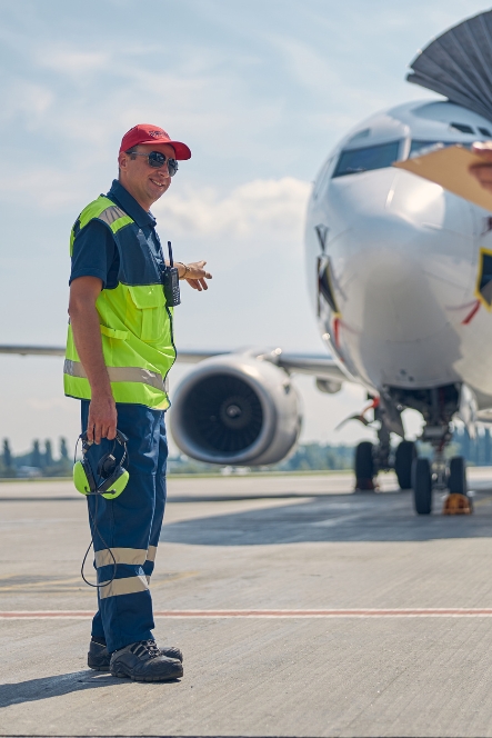 who-we-serve-airport-service