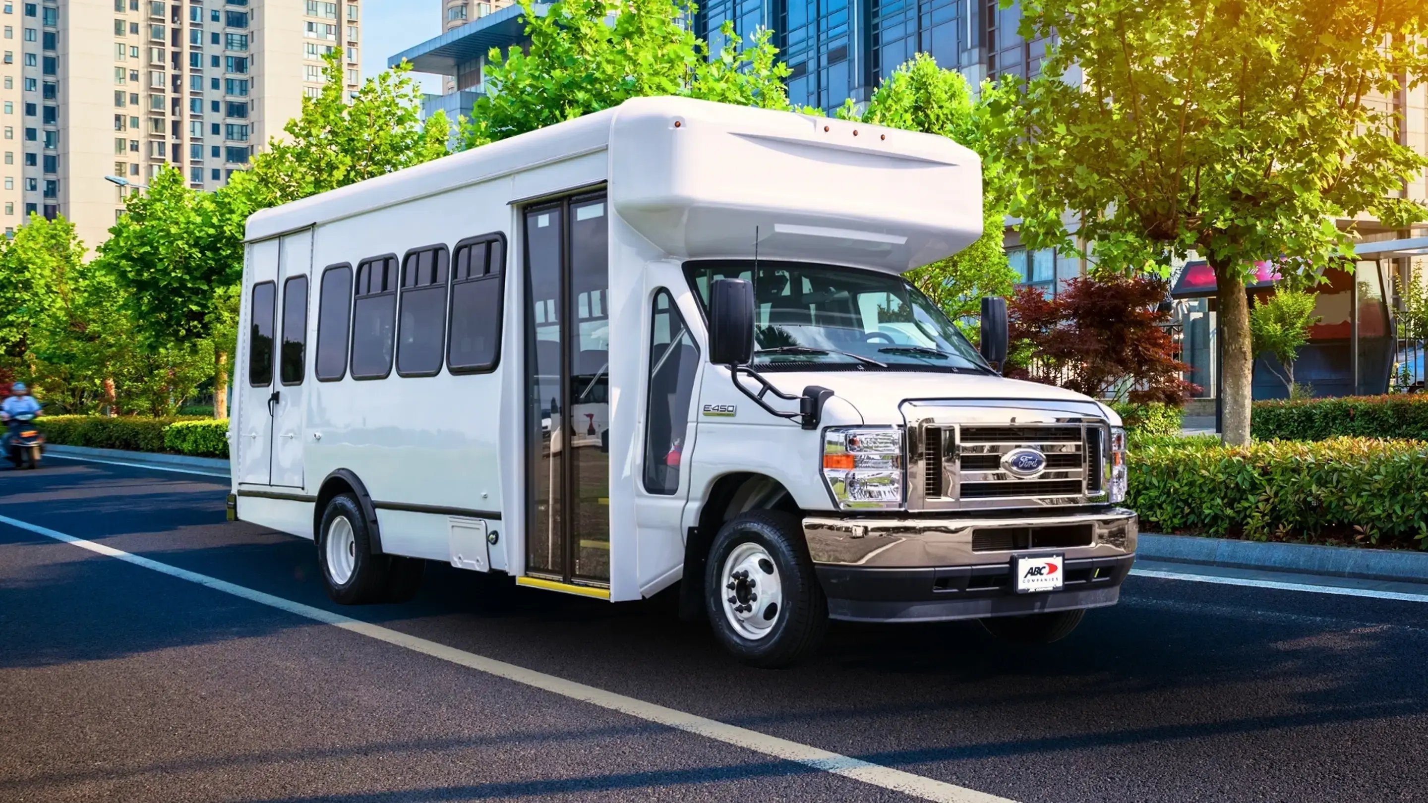 Coach and Equipment Phoenix Mid-size Shuttle