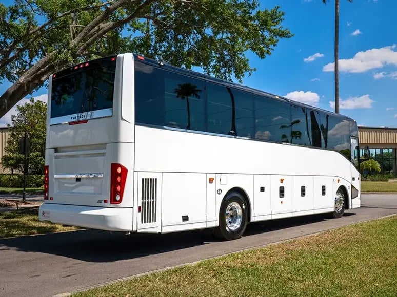 vehicles-van-hool-cx35-gallery-04