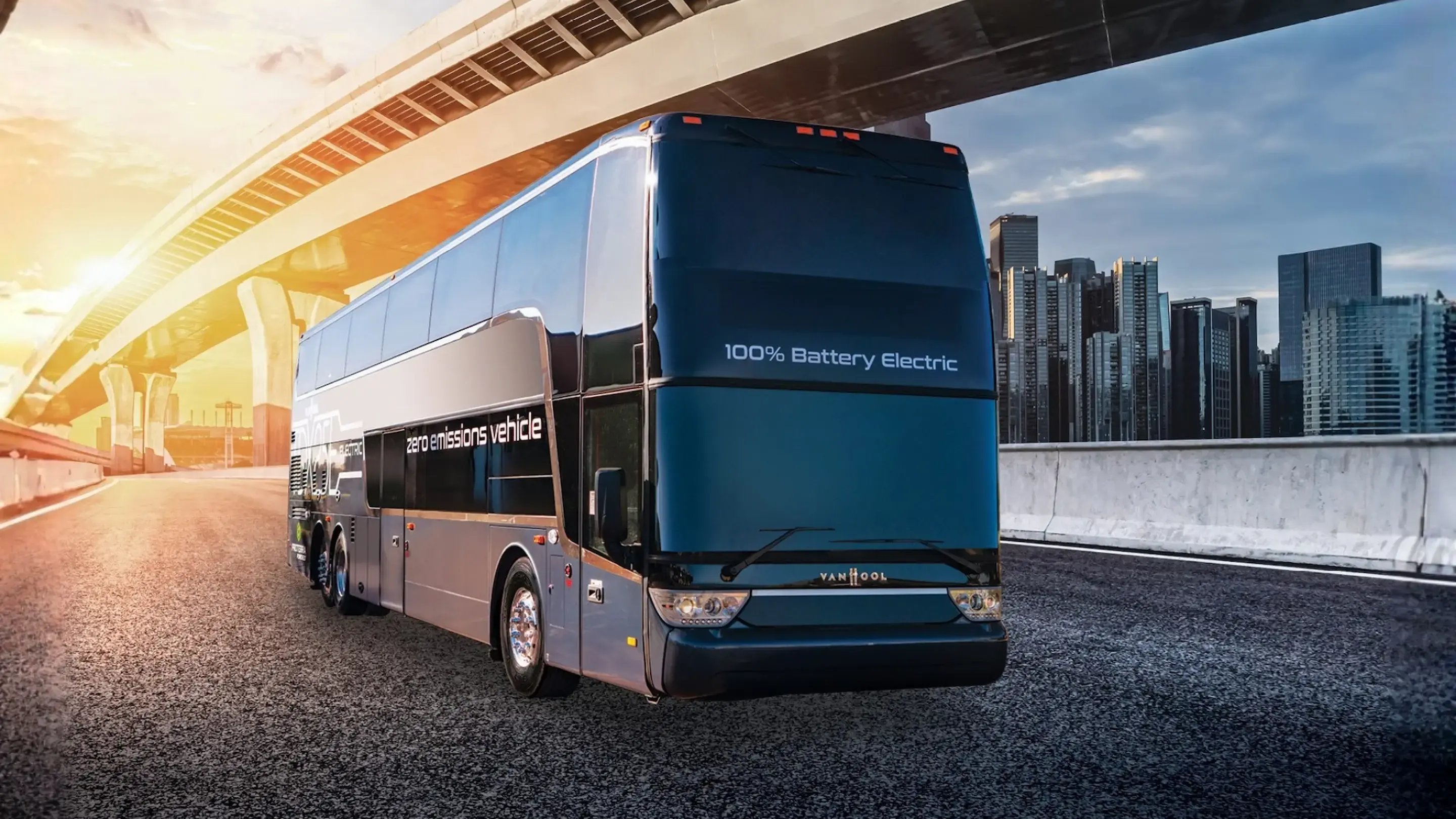 van-hool-tdx25e-electric-double-deck-motorcoach