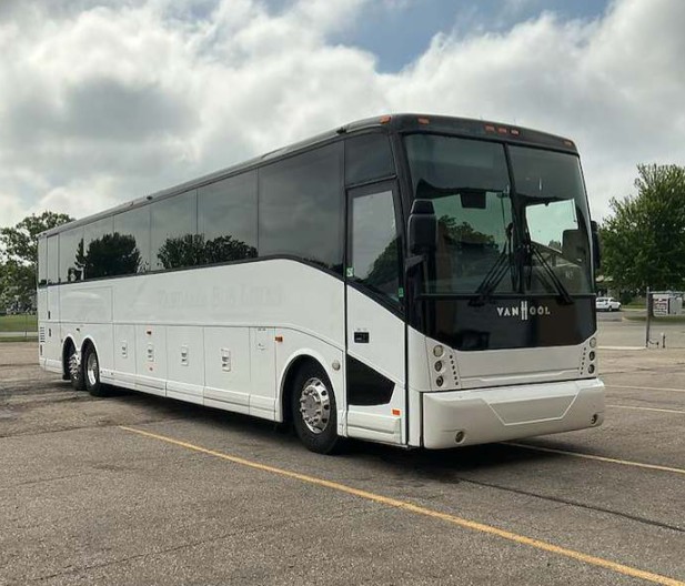 2015 Van Hool CX45 | ABC Companies